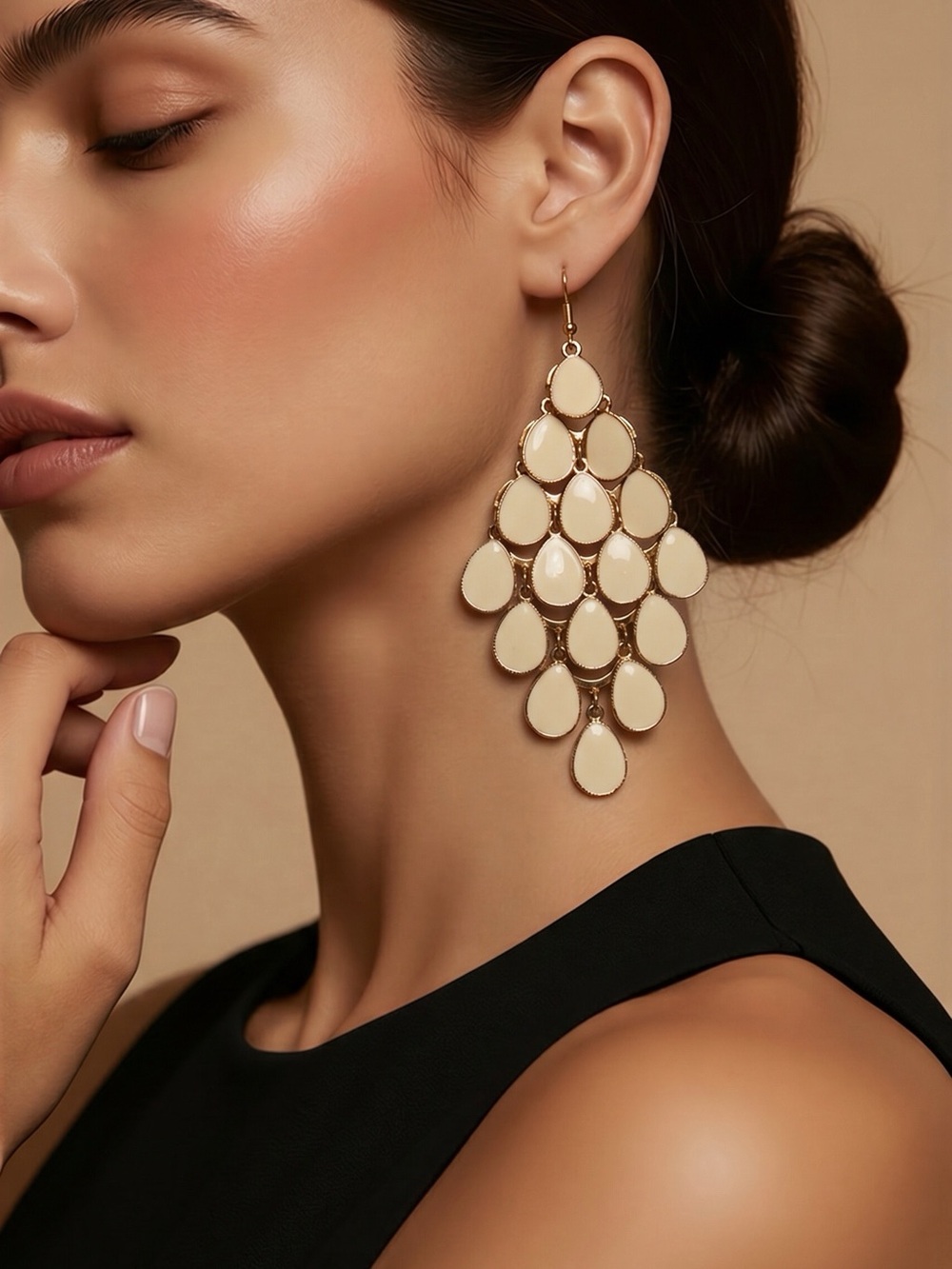 Express Elegant Cream Teardrop Chandelier Earrings Statement - Women Jewelry EUC